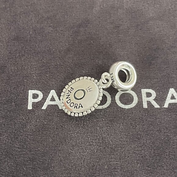 Pandora Engraving Pyramid Black and Silver - Picture 4 of 4